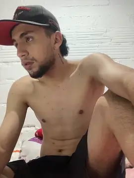 Snapshot of ever10183 chatting on April 2026 05:33:02 AM ever10183 online show from April 2026 05:33:02 AM