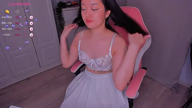 FreyaRaya online show from January 2025 12:31:01 PM