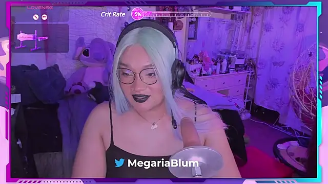 Snapshot of MegariaB chatting on December 2024 04:12:02 AM MegariaB online show from December 2024 04:12:02 AM