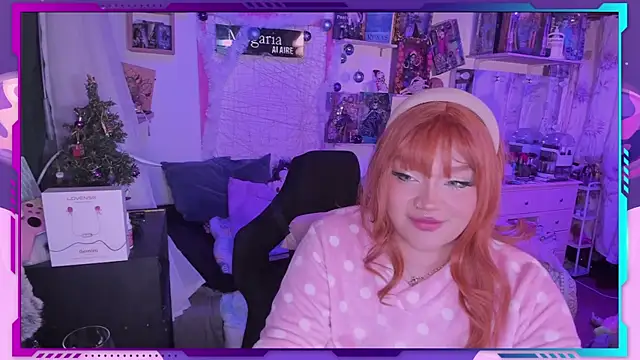 Snapshot of MegariaB chatting on December 2024 03:50:02 AM MegariaB online show from December 2024 03:50:02 AM