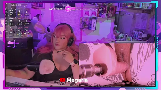 Snapshot of MegariaB chatting on September 2025 03:30:02 AM MegariaB online show from September 2025 03:30:02 AM