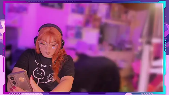 Snapshot of MegariaB chatting on November 2025 04:25:02 AM MegariaB online show from November 2025 04:25:02 AM