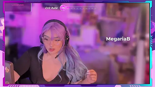 Snapshot of MegariaB chatting on December 2025 04:07:01 AM MegariaB online show from December 2025 04:07:01 AM