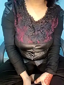 Snapshot of Dayna-36 chatting on January 2025 05:56:01 PM Dayna-36 online show from January 2025 05:56:01 PM