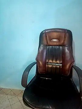 Snapshot of Dayna-36 chatting on March 2025 05:50:01 PM Dayna-36 online show from March 2025 05:50:01 PM