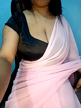 Snapshot of Dayna-36 chatting on March 2025 03:28:02 PM Dayna-36 online show from March 2025 03:28:02 PM