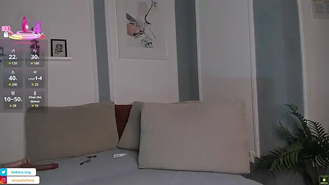 Snapshot of EnriqueBarberry chatting on March 2026 06:32:01 AM EnriqueBarberry online show from March 2026 06:32:01 AM