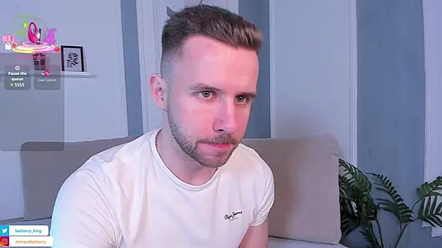 Snapshot of EnriqueBarberry chatting on April 2026 11:26:02 AM EnriqueBarberry online show from April 2026 11:26:02 AM