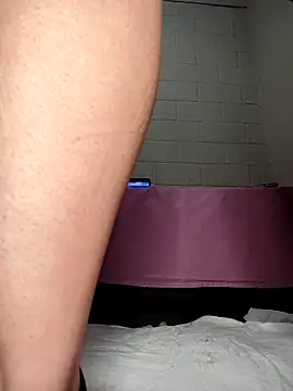 0hYeahbb online show from April 2026 11:08:02 PM