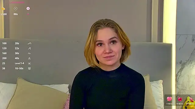 Snapshot of EllenaGreen chatting on January 2025 09:14:02 PM EllenaGreen online show from January 2025 09:14:02 PM