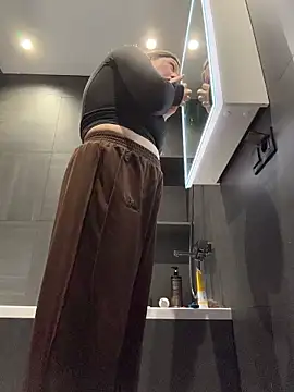 JessiMur online show from April 2026 05:10:01 AM