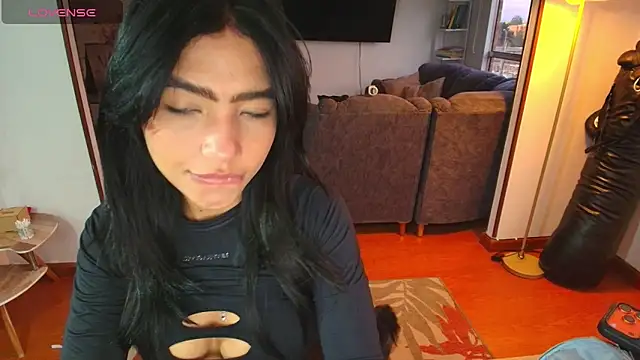 Snapshot of samy_jonnes_ chatting on April 2026 11:06:01 PM samy jonnes online show from April 2026 11:06:01 PM