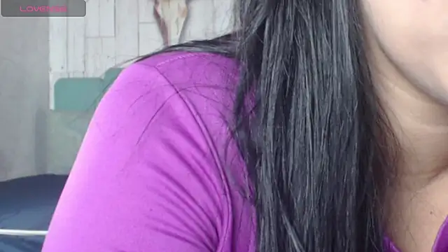 Alison Simmons online show from December 2024 02:46:02 PM