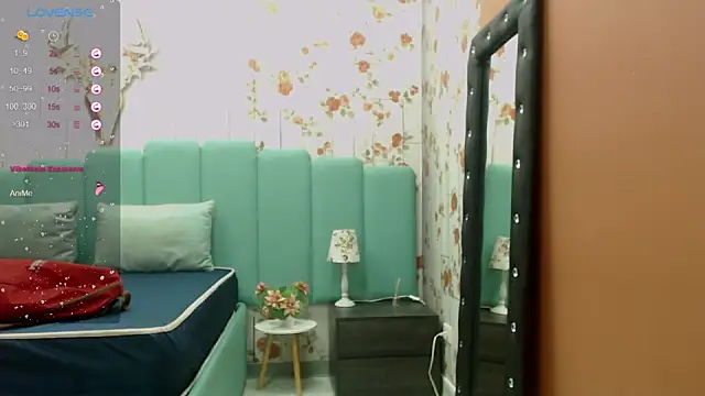 Alison Simmons online show from December 2024 04:25:01 AM