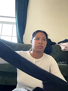 VanessaBling online show from November 2025 09:14:01 PM