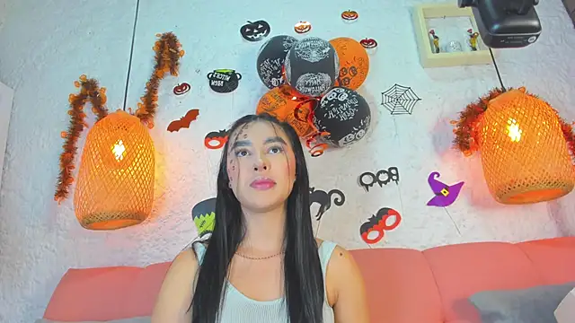 emiily s online show from October 2025 12:06:01 PM