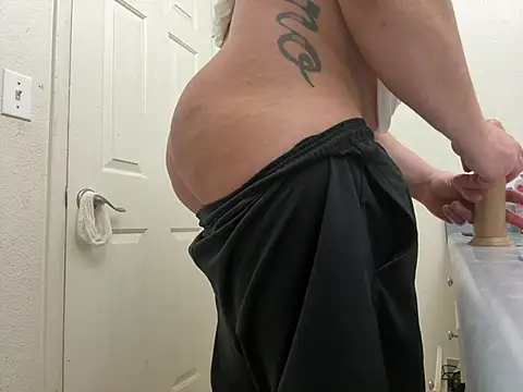 Snapshot of Fuckmyassg00d chatting on March 2025 02:05:02 AM Fuckmyassg00d online show from March 2025 02:05:02 AM