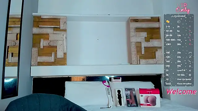 AmberAdams  online show from January 2026 06:09:01 PM