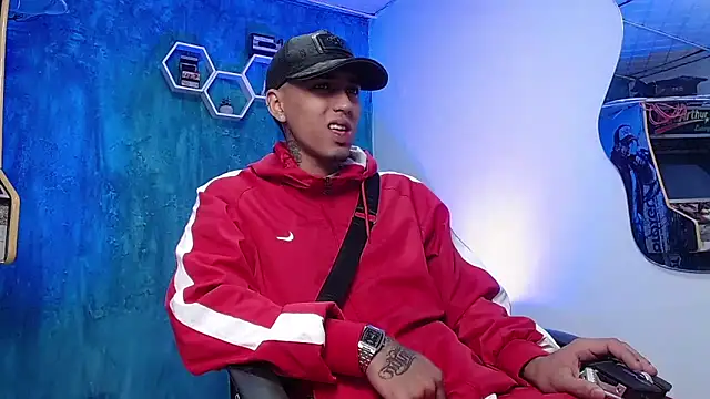 Liam lee online show from December 2024 12:51:02 PM