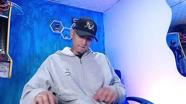 Liam lee online show from January 2025 12:31:01 PM