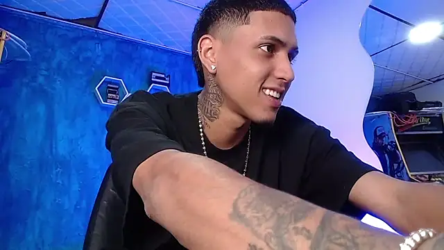 Liam lee online show from January 2025 04:03:01 PM