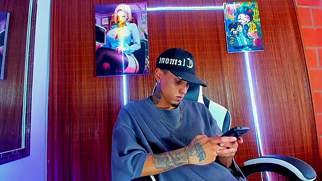 Liam lee online show from February 2026 09:20:02 PM