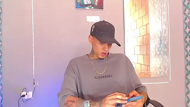 Liam lee online show from July 2026 09:10:01 PM