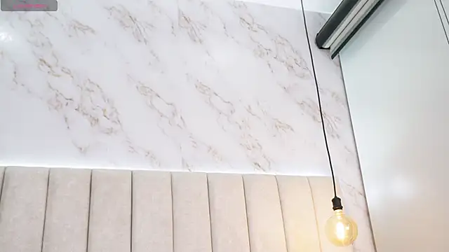 Snapshot of Annyy_Rosse chatting on April 2026 05:56:02 AM Annyy Rosse online show from April 2026 05:56:02 AM