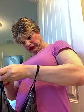 Snapshot of balad13 chatting on September 2025 01:06:02 AM balad13 online show from September 2025 01:06:02 AM