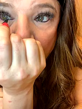 Snapshot of balad13 chatting on September 2025 07:21:02 AM balad13 online show from September 2025 07:21:02 AM