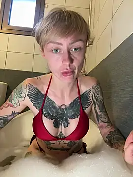 haileyhope  online show from January 2025 02:25:01 PM