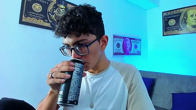 TylerWhite  online show from February 2025 02:59:02 AM