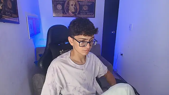 TylerWhite  online show from February 2025 03:04:01 AM