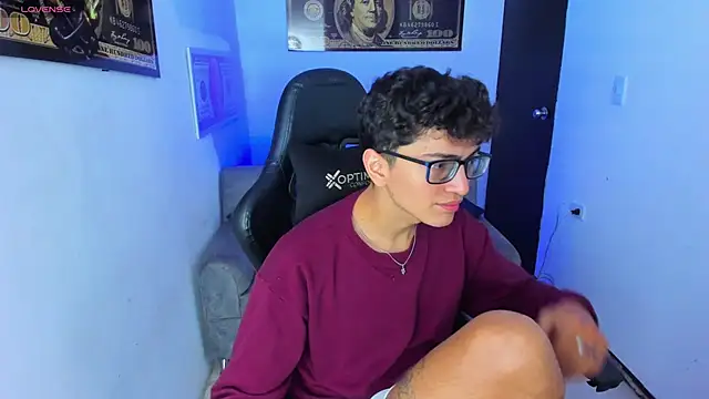 TylerWhite  online show from March 2025 02:57:02 AM