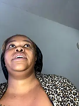 Mandy-101 online show from October 2025 03:40:01 AM