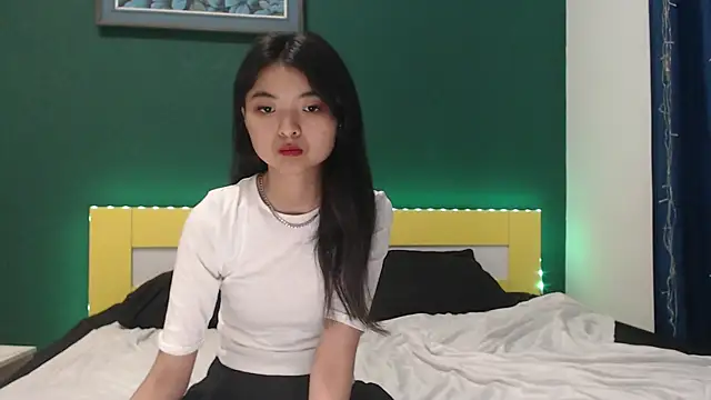 Shy Kira online show from March 2026 09:27:01 AM