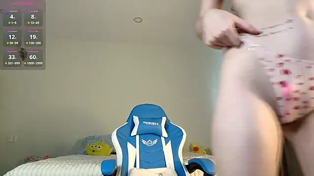 Naomi 52 online show from March 2025 03:54:02 AM