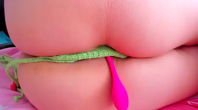 Snapshot of KarelySexy chatting on January 2025 03:15:01 PM KarelySexy online show from January 2025 03:15:01 PM