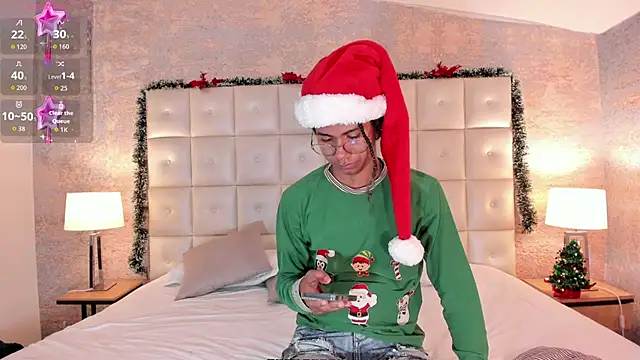 Maxim-Walker online show from December 2025 03:11:01 AM