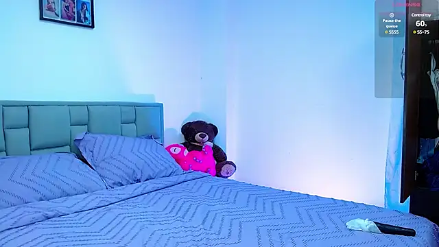 Snapshot of astrid-omega chatting on February 2025 09:22:01 PM astrid-omega online show from February 2025 09:22:01 PM