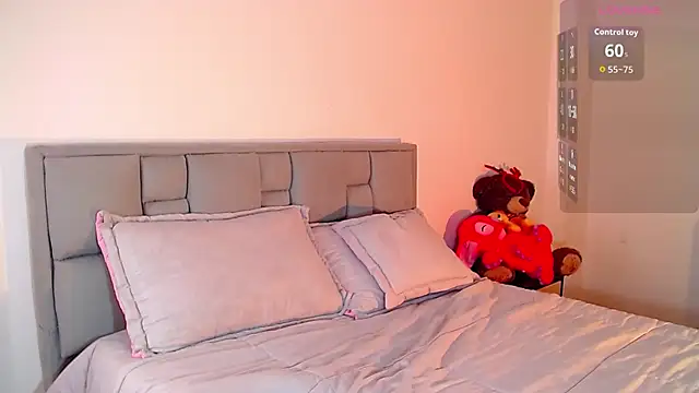 astrid-omega online show from November 2025 02:25:01 AM