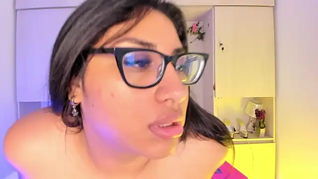 CANDYGABYY online show from March 2026 08:15:01 PM