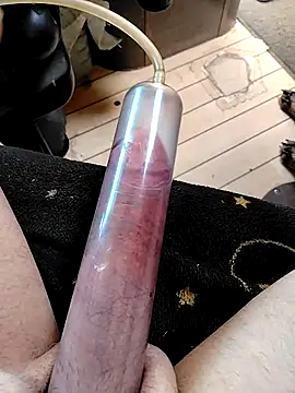 Snapshot of richa22cm chatting on April 2026 10:51:02 AM richa22cm online show from April 2026 10:51:02 AM