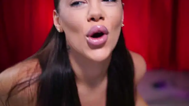 Snapshot of NatyDesiree chatting on January 2025 07:25:01 PM NatyDesiree online show from January 2025 07:25:01 PM