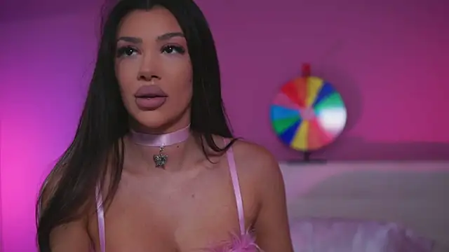 Snapshot of NatyDesiree chatting on February 2025 07:42:01 PM NatyDesiree online show from February 2025 07:42:01 PM