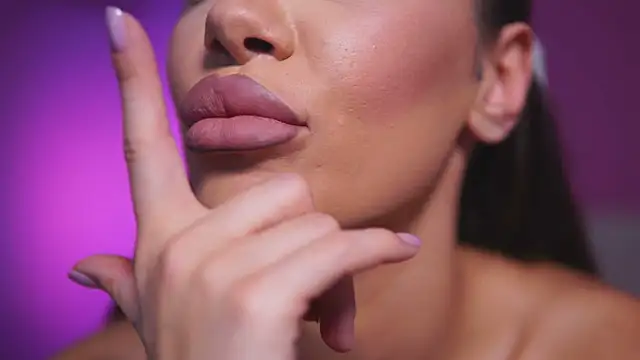 Snapshot of NatyDesiree chatting on March 2025 11:16:01 AM NatyDesiree online show from March 2025 11:16:01 AM