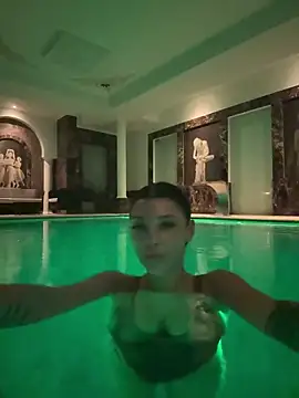 Snapshot of NatyDesiree chatting on March 2025 01:17:01 PM NatyDesiree online show from March 2025 01:17:01 PM