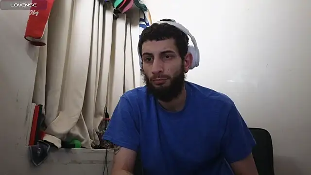 Snapshot of pantslesstraveler_plt chatting on December 2024 11:49:01 PM pantslesstraveler plt online show from December 2024 11:49:01 PM