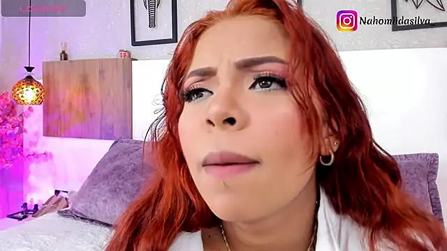 nahomiidasilva  online show from April 2026 07:22:01 PM