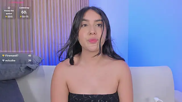 paulina sweett  online show from February 2025 03:46:01 PM